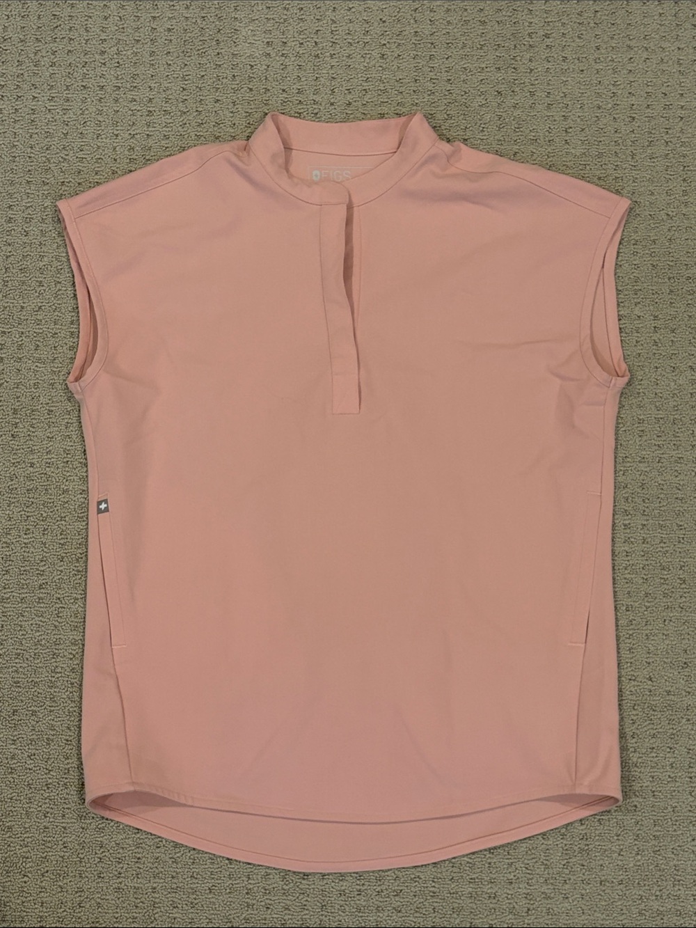 Figs Blush Pink - Rafaela Oversized Scrub Top Small